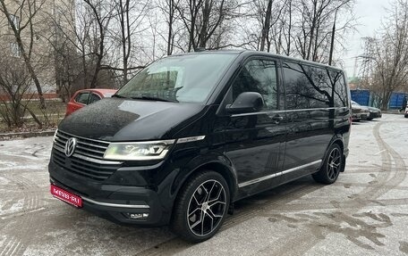 Volkswagen Multivan T6 рестайлинг, 2020 год, 6 950 000 рублей, 1 фотография