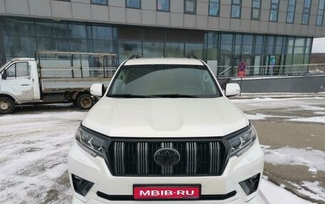 Toyota Land Cruiser Prado 150 рестайлинг 2, 2019 год, 6 200 000 рублей, 1 фотография