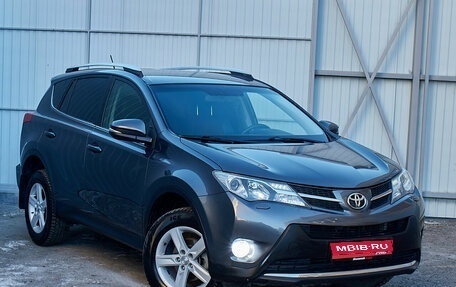 Toyota RAV4, 2013 год, 2 050 000 рублей, 3 фотография