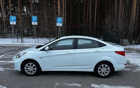 Hyundai Solaris II рестайлинг, 2011 год, 930 000 рублей, 8 фотография