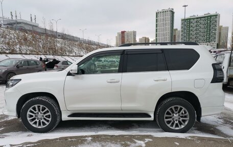 Toyota Land Cruiser Prado 150 рестайлинг 2, 2019 год, 6 200 000 рублей, 11 фотография