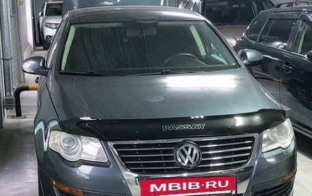 Volkswagen Passat B6, 2010 год, 950 000 рублей, 2 фотография