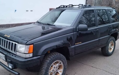 Jeep Grand Cherokee, 1993 год, 550 000 рублей, 2 фотография