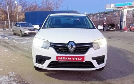 Renault Logan II, 2020 год, 650 000 рублей, 2 фотография