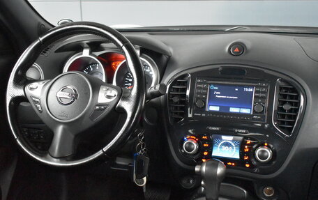 Nissan Juke II, 2011 год, 1 075 000 рублей, 9 фотография