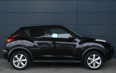 Nissan Juke II, 2011 год, 1 075 000 рублей, 7 фотография