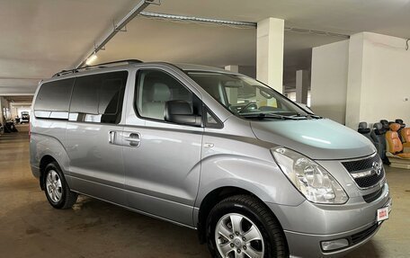 Hyundai Grand Starex Grand Starex I рестайлинг 2, 2014 год, 2 743 000 рублей, 20 фотография