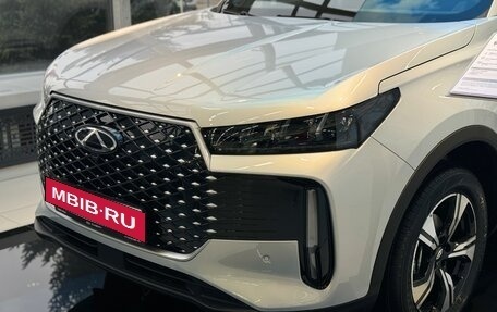 Chery Tiggo 4 I рестайлинг, 2024 год, 2 450 000 рублей, 8 фотография