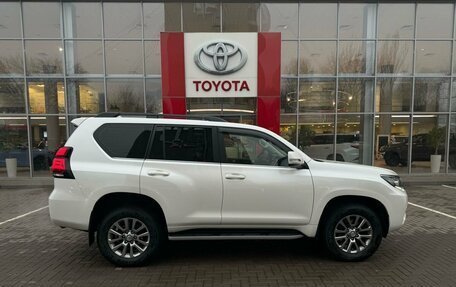 Toyota Land Cruiser Prado 150 рестайлинг 2, 2018 год, 5 300 000 рублей, 4 фотография