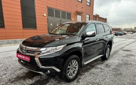 Mitsubishi Pajero Sport III рестайлинг, 2019 год, 2 990 000 рублей, 5 фотография