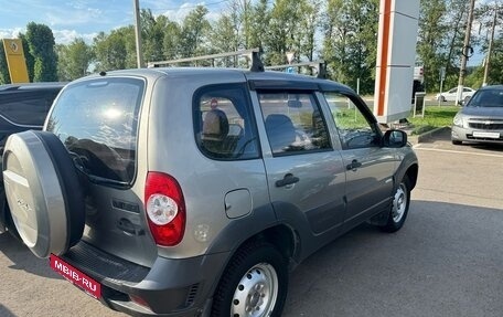 Chevrolet Niva I рестайлинг, 2012 год, 800 000 рублей, 5 фотография