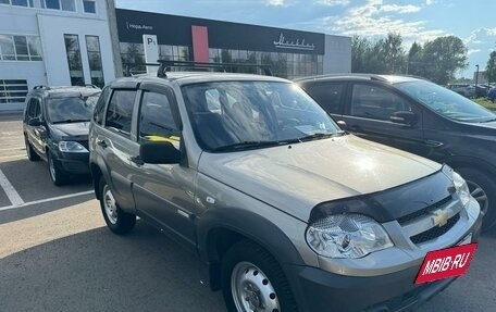 Chevrolet Niva I рестайлинг, 2012 год, 800 000 рублей, 11 фотография