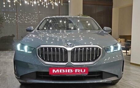 BMW 5 серия, 2023 год, 9 000 000 рублей, 3 фотография