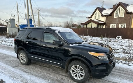 Ford Explorer VI, 2011 год, 1 690 000 рублей, 2 фотография