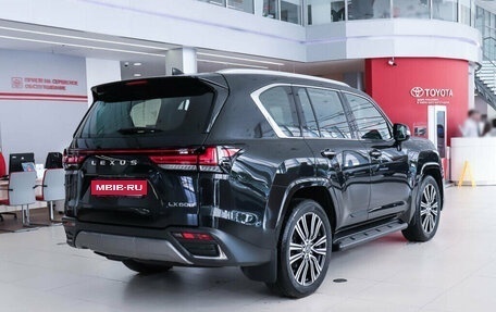 Lexus LX, 2024 год, 29 990 000 рублей, 13 фотография