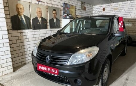 Renault Sandero I, 2012 год, 600 000 рублей, 1 фотография