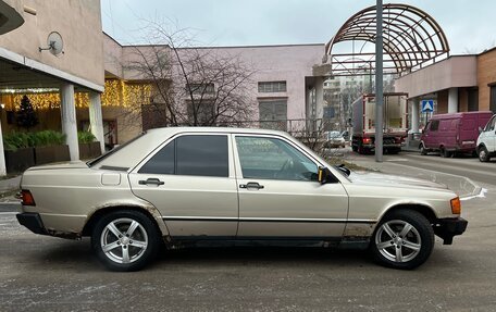 Mercedes-Benz 190 (W201), 1987 год, 300 000 рублей, 5 фотография