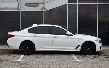 BMW 5 серия, 2019 год, 3 990 000 рублей, 5 фотография