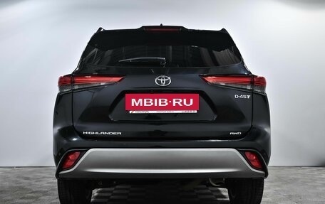 Toyota Highlander, 2023 год, 4 902 000 рублей, 6 фотография