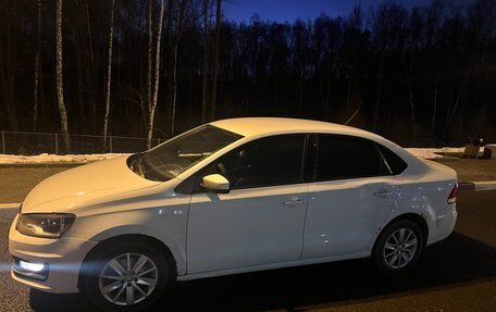 Volkswagen Polo VI (EU Market), 2016 год, 730 000 рублей, 1 фотография