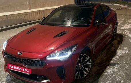 KIA Stinger I, 2018 год, 2 365 000 рублей, 2 фотография