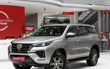 Toyota Fortuner II, 2022 год, 6 790 000 рублей, 1 фотография