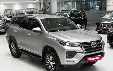 Toyota Fortuner II, 2022 год, 6 790 000 рублей, 36 фотография