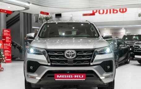 Toyota Fortuner II, 2022 год, 6 790 000 рублей, 37 фотография