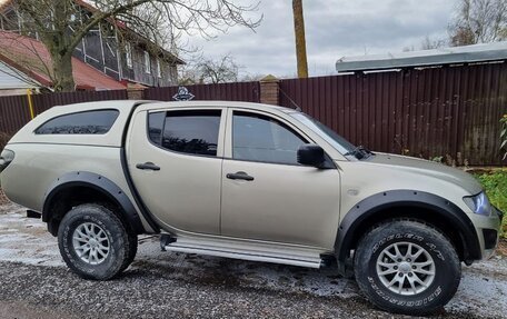 Mitsubishi L200 IV рестайлинг, 2011 год, 1 550 000 рублей, 1 фотография