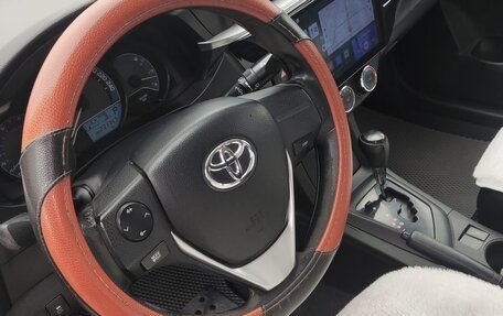 Toyota Corolla, 2013 год, 1 400 000 рублей, 13 фотография