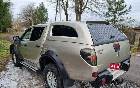 Mitsubishi L200 IV рестайлинг, 2011 год, 1 550 000 рублей, 5 фотография