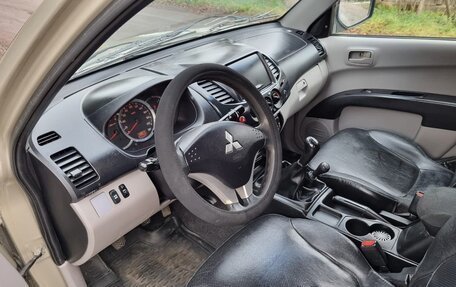 Mitsubishi L200 IV рестайлинг, 2011 год, 1 550 000 рублей, 7 фотография