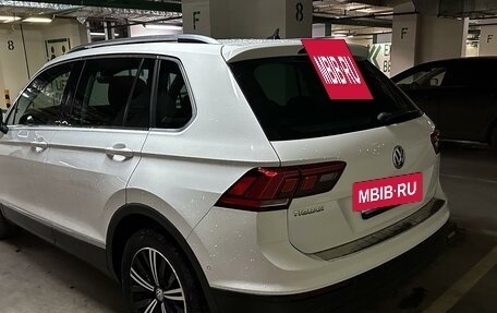 Volkswagen Tiguan II, 2019 год, 2 840 000 рублей, 7 фотография