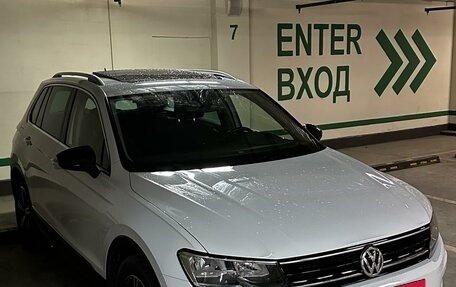 Volkswagen Tiguan II, 2019 год, 2 840 000 рублей, 3 фотография