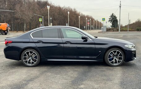 BMW 5 серия, 2022 год, 6 850 000 рублей, 10 фотография