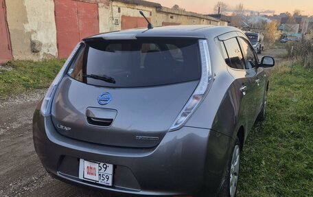 Nissan Leaf I, 2013 год, 730 000 рублей, 6 фотография