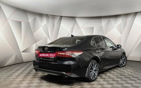 Toyota Camry, 2021 год, 3 650 000 рублей, 2 фотография