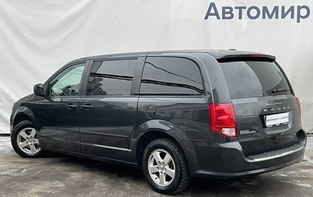 Dodge Caravan V, 2011 год, 1 550 000 рублей, 7 фотография