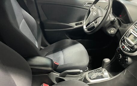 Hyundai Solaris II рестайлинг, 2012 год, 810 000 рублей, 6 фотография