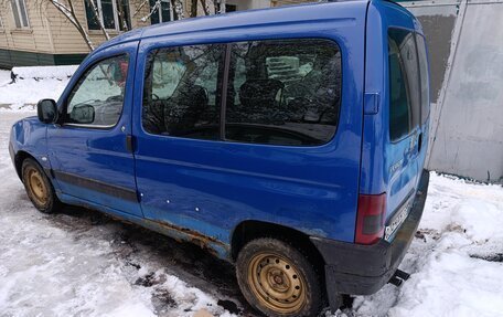 Peugeot Partner II рестайлинг 2, 2004 год, 185 000 рублей, 4 фотография