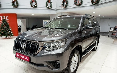 Toyota Land Cruiser Prado 150 рестайлинг 2, 2021 год, 7 200 000 рублей, 1 фотография