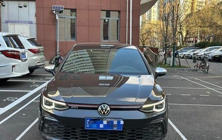 Volkswagen Golf GTI, 2021 год, 3 059 000 рублей, 2 фотография