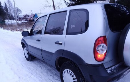 Chevrolet Niva I рестайлинг, 2011 год, 455 000 рублей, 11 фотография