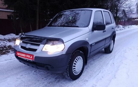 Chevrolet Niva I рестайлинг, 2011 год, 455 000 рублей, 6 фотография