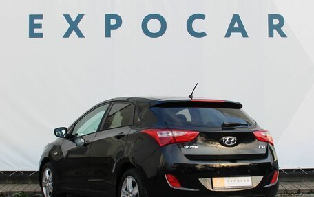 Hyundai i30 II рестайлинг, 2012 год, 797 000 рублей, 3 фотография