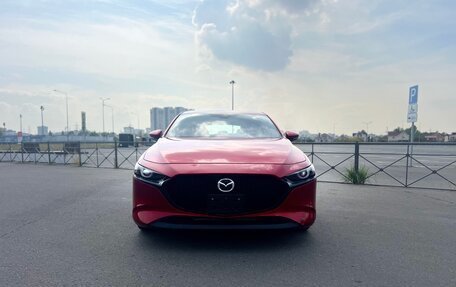 Mazda 3, 2020 год, 2 850 000 рублей, 2 фотография