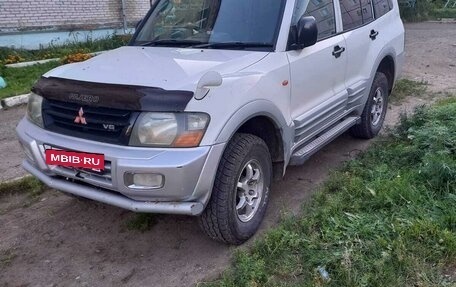 Mitsubishi Pajero III рестайлинг, 2000 год, 1 190 000 рублей, 3 фотография