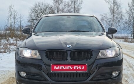 BMW 3 серия, 2011 год, 1 250 000 рублей, 1 фотография