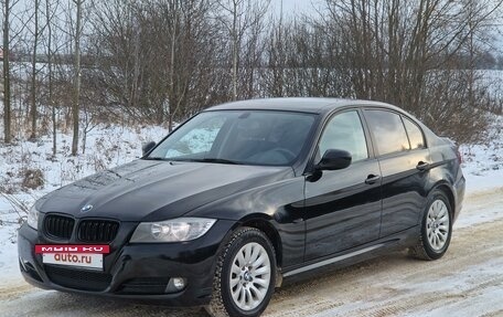 BMW 3 серия, 2011 год, 1 250 000 рублей, 2 фотография