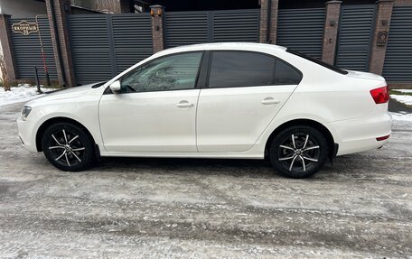 Volkswagen Jetta VI, 2012 год, 880 000 рублей, 6 фотография